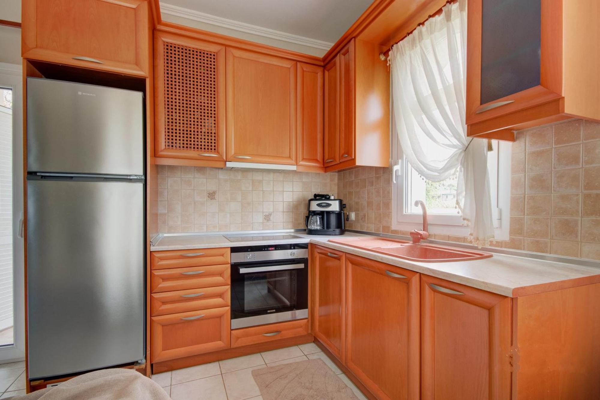 Private 6-Bdrm Villa With Garden 150M To Beach Paradisos Zewnętrze zdjęcie